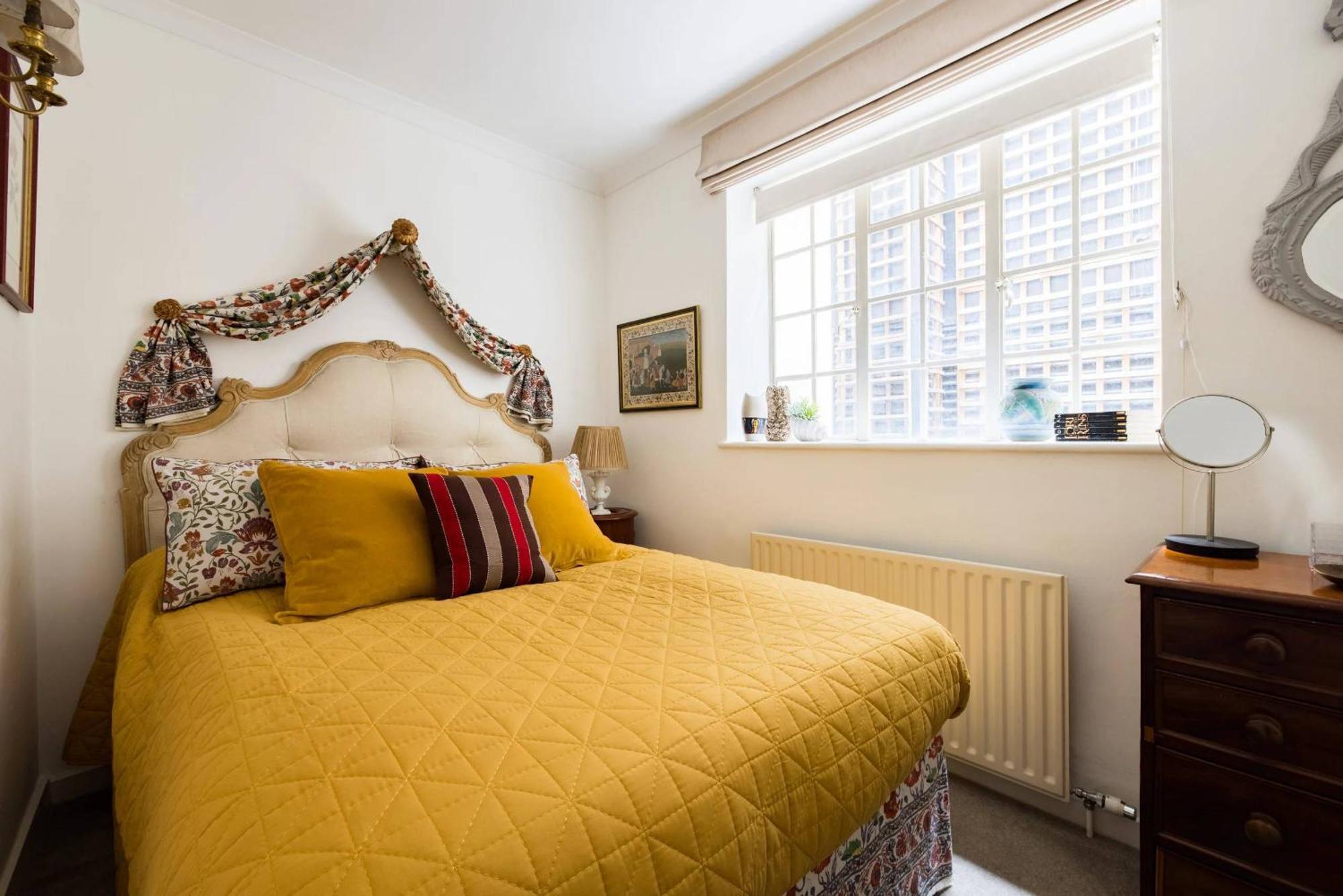 Appartamento Mayfair W Ac 3-bed-5guests Berkeley Square Londra