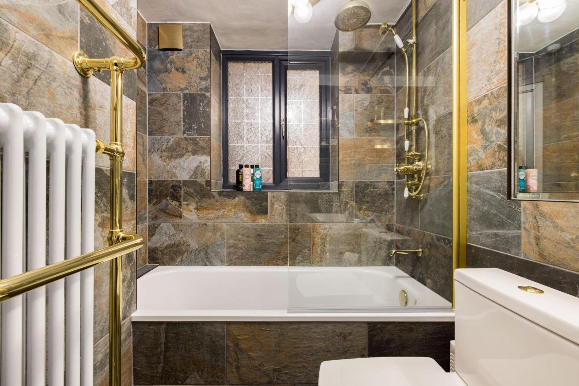 Mayfair W Ac 3-bed-5guests Berkeley Square Londra