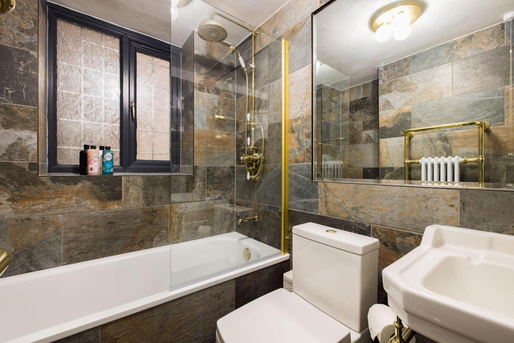 Appartamento Mayfair W Ac 3-bed-5guests Berkeley Square Londra